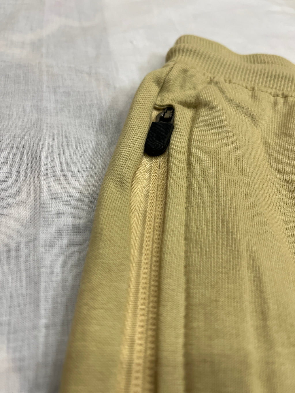 Jogger sweet short - desert colour - mens